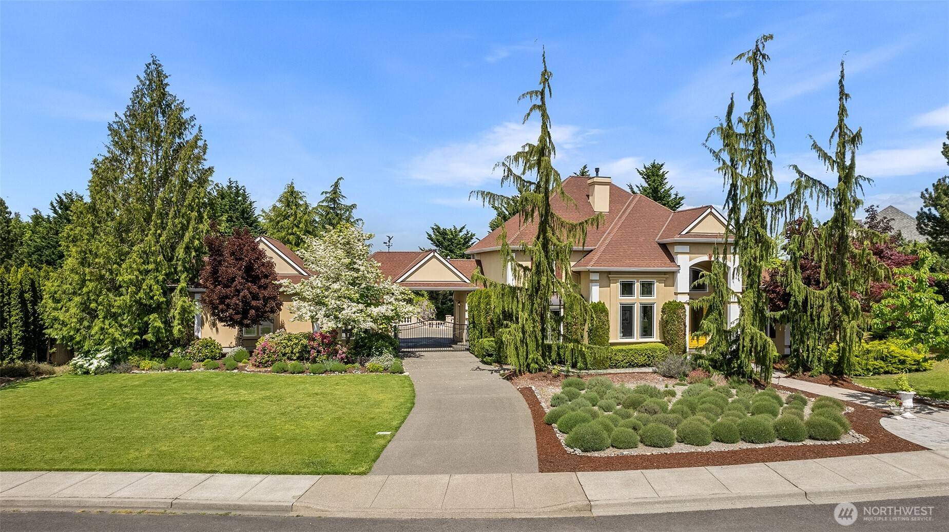 Olympia, WA 98513,9032 22nd WAY SE
