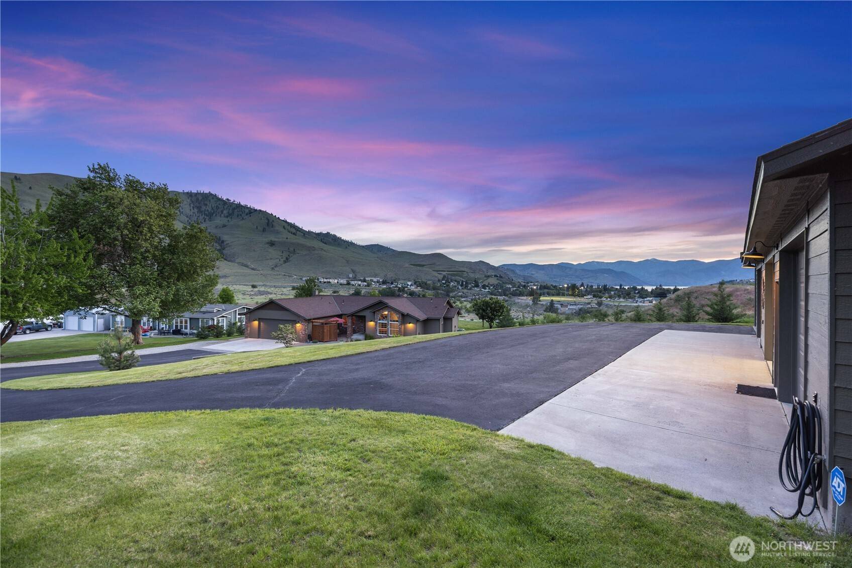 Chelan, WA 98816,35 Chestnut ST