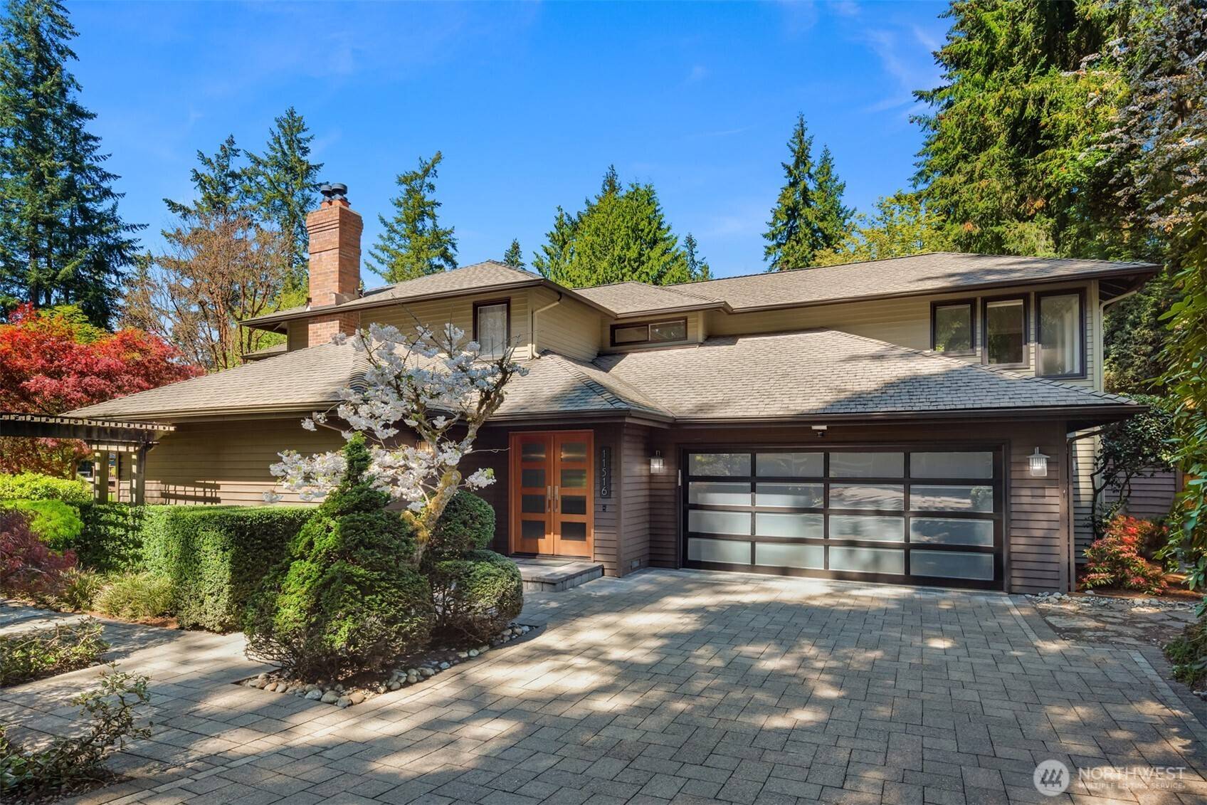 Kirkland, WA 98033,11516 NE 103rd PL