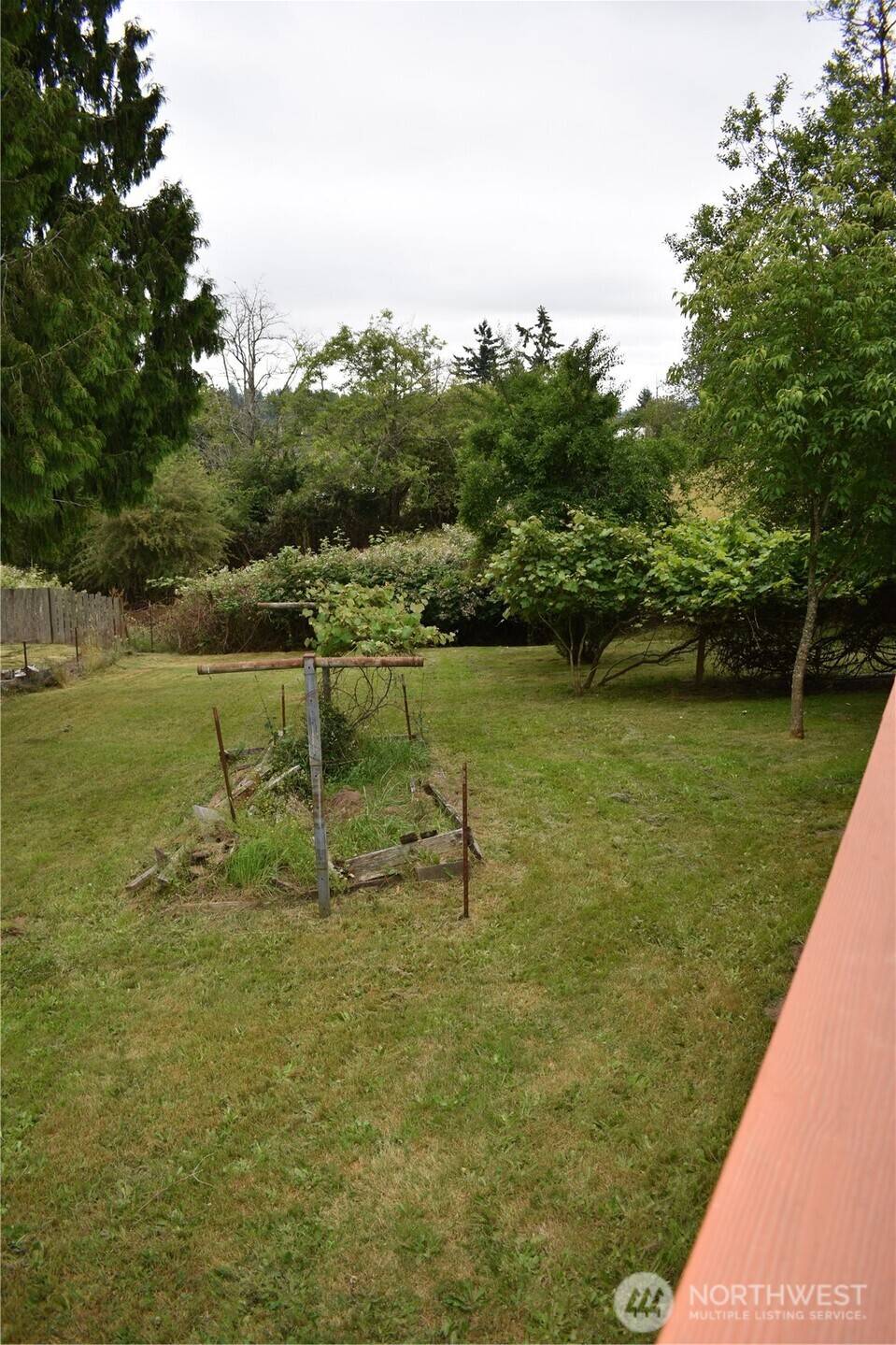 Longview, WA 98632,912 Nevada DR