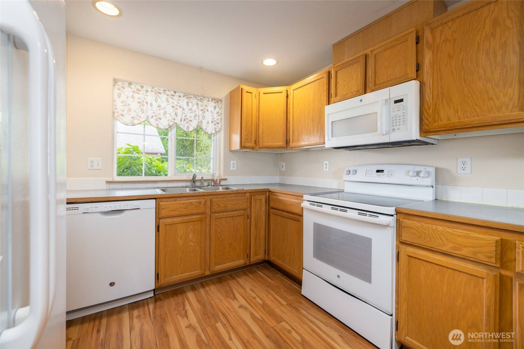 Sedro Woolley, WA 98284,463 Rohrer LOOP