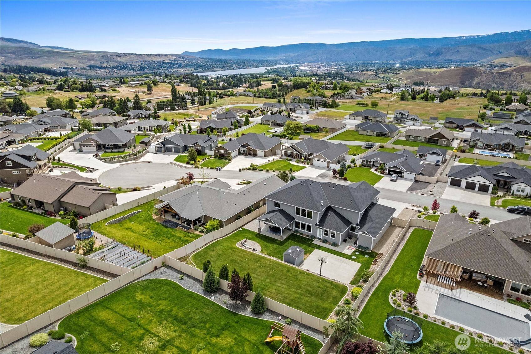 Wenatchee, WA 98801,872 Sage Crest DR