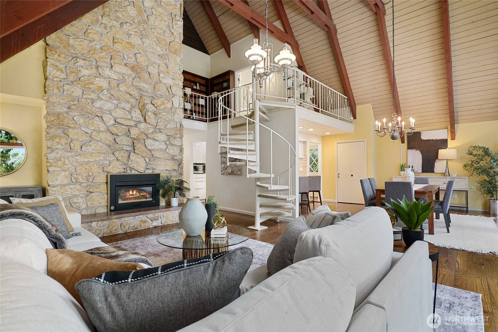 Issaquah, WA 98027,15731 Tiger Mountain RD SE