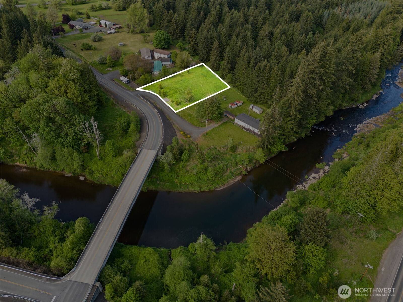 Chehalis, WA 98532,118 Chandler RD