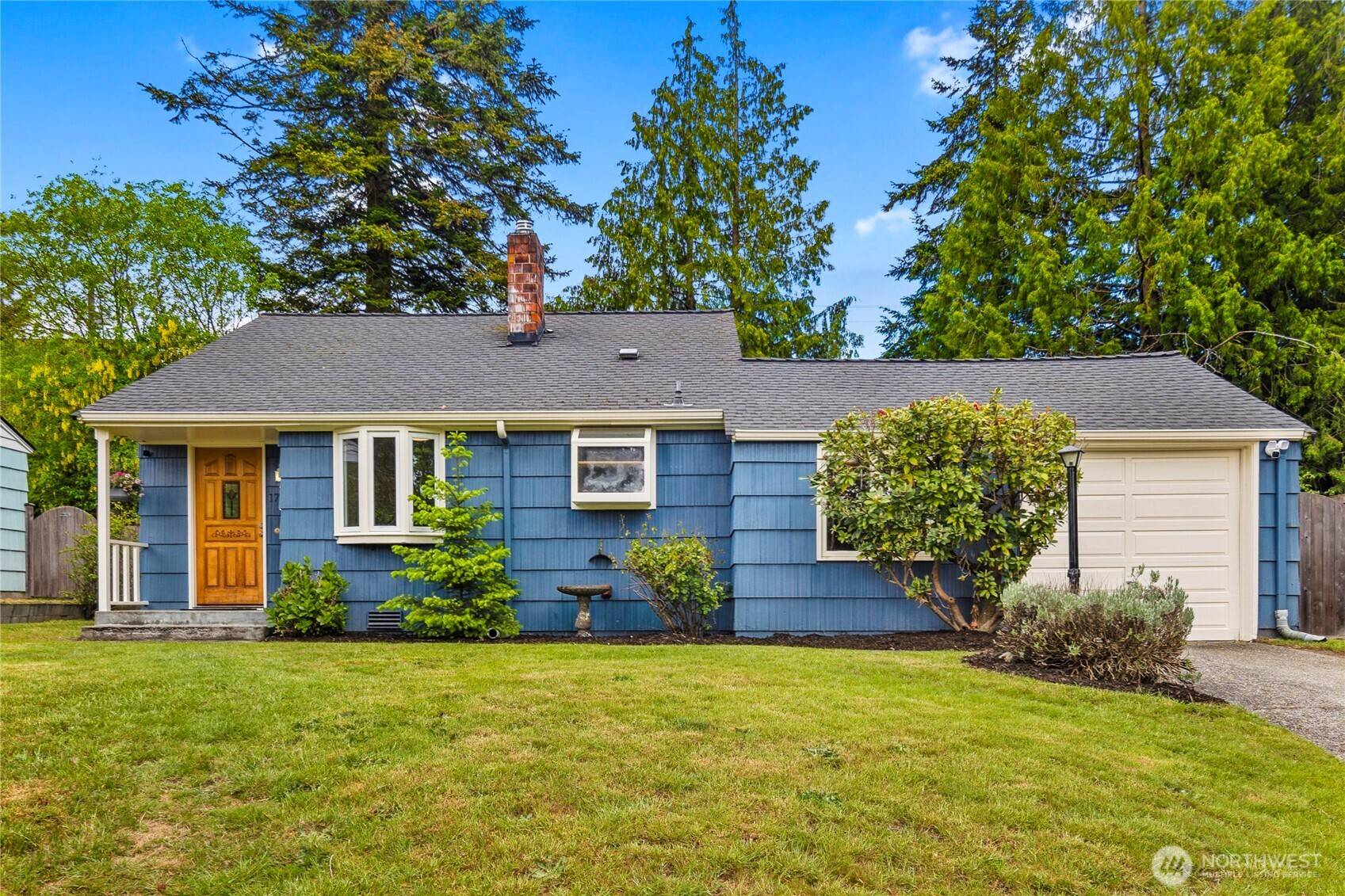 Shoreline, WA 98155,17036 14th AVE NE