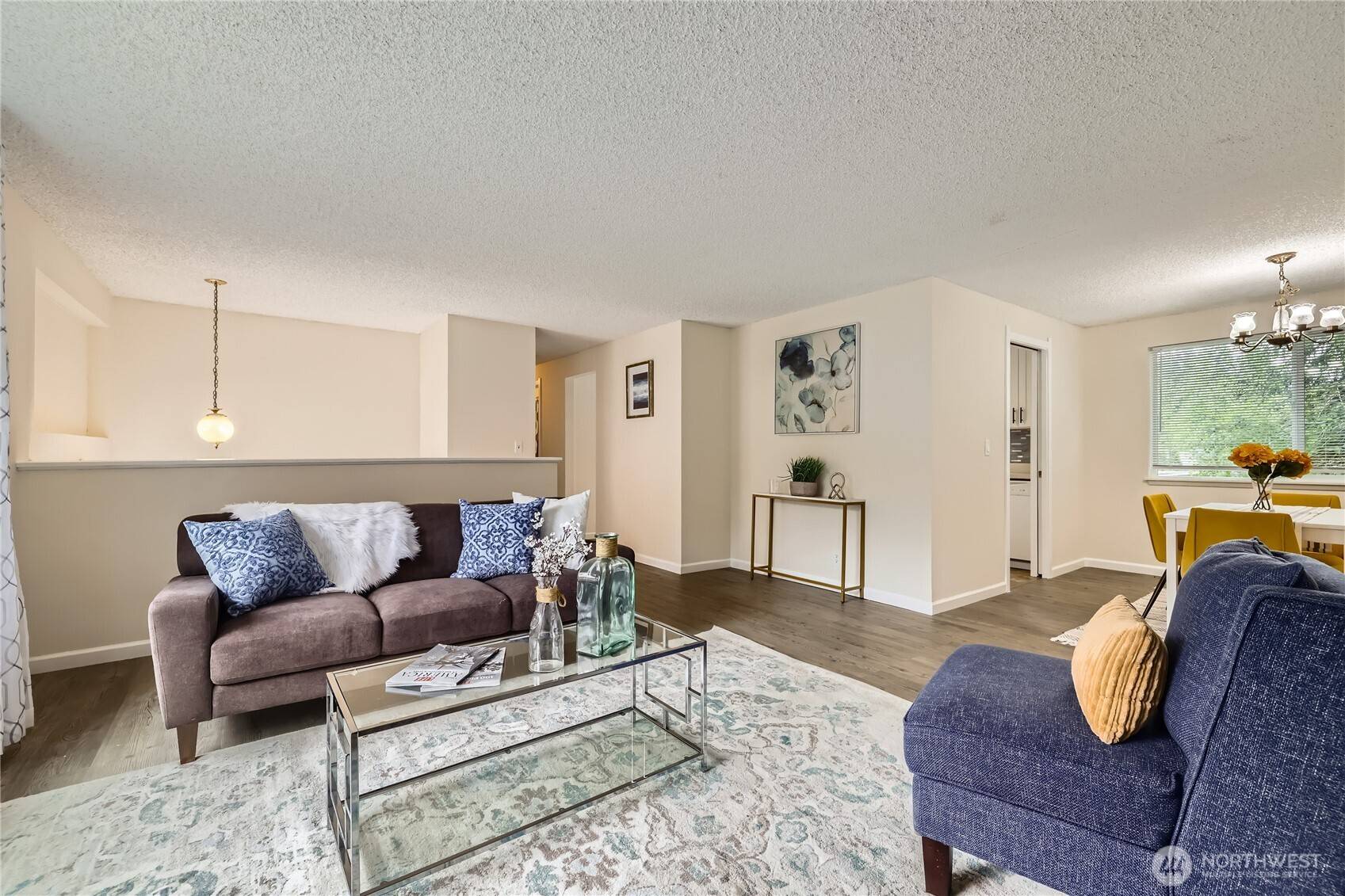 Edmonds, WA 98020,9329 234th St SW