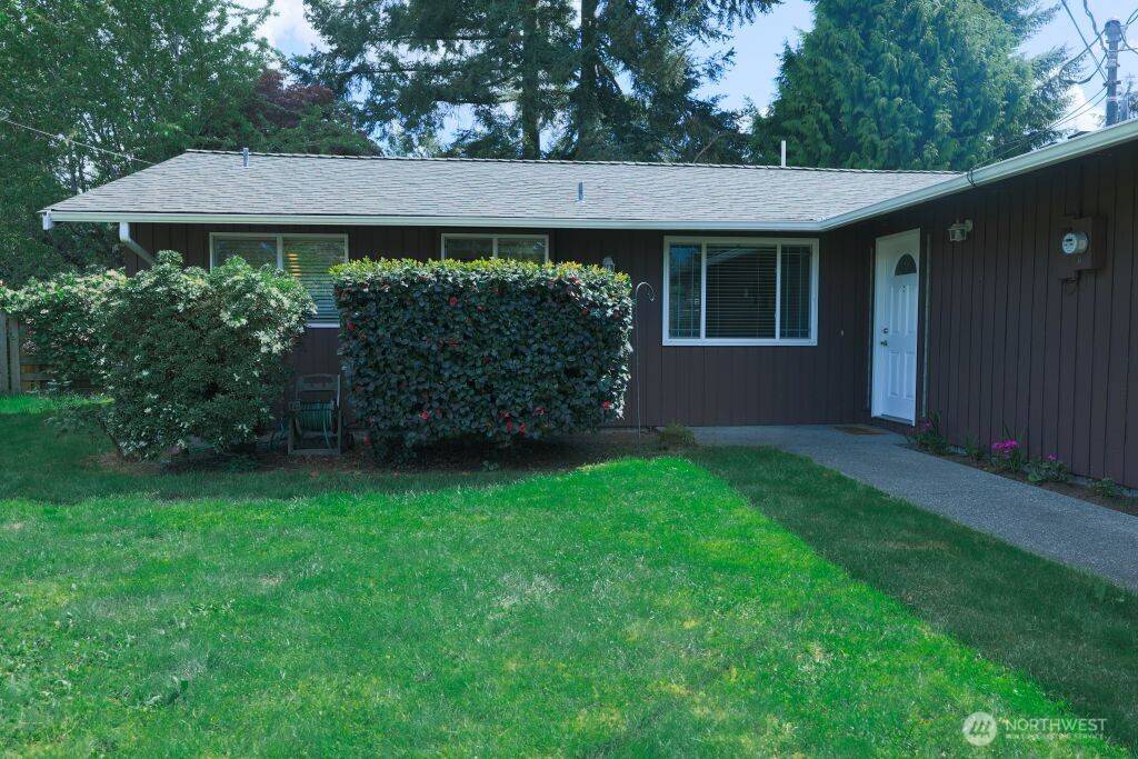 Kirkland, WA 98034,8711 NE 138th