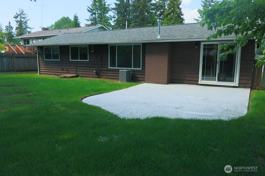 Kirkland, WA 98034,8711 NE 138th