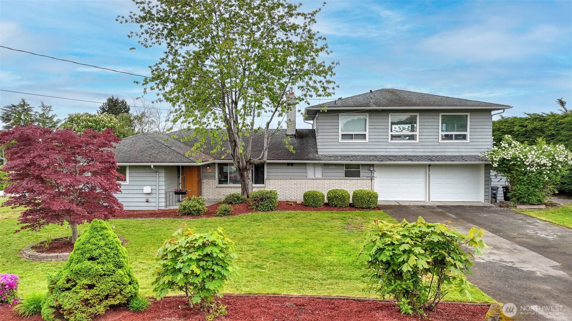 Des Moines, WA 98198,22919 18th AVE S