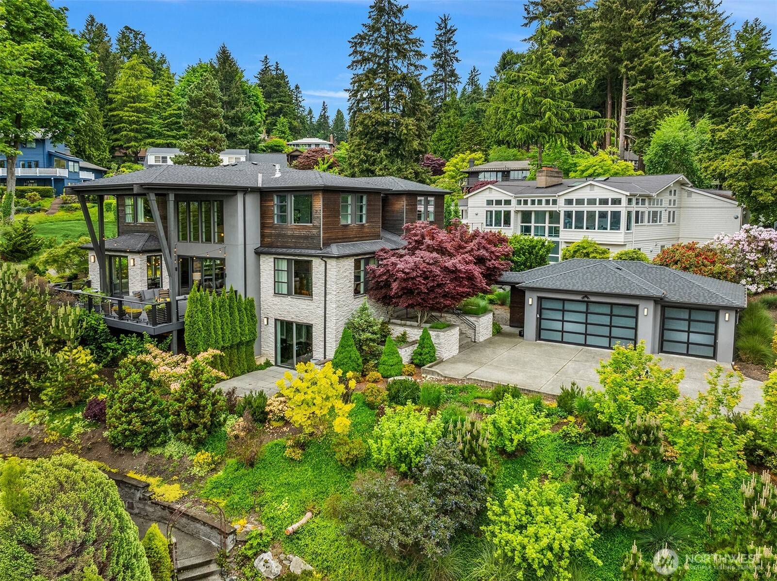 Mercer Island, WA 98040,8326 84th AVE SE