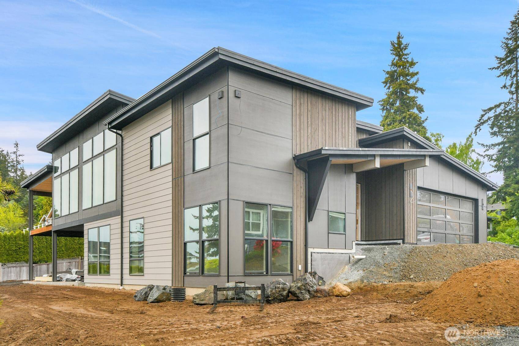 Edmonds, WA 98020,18809 94th AVE W