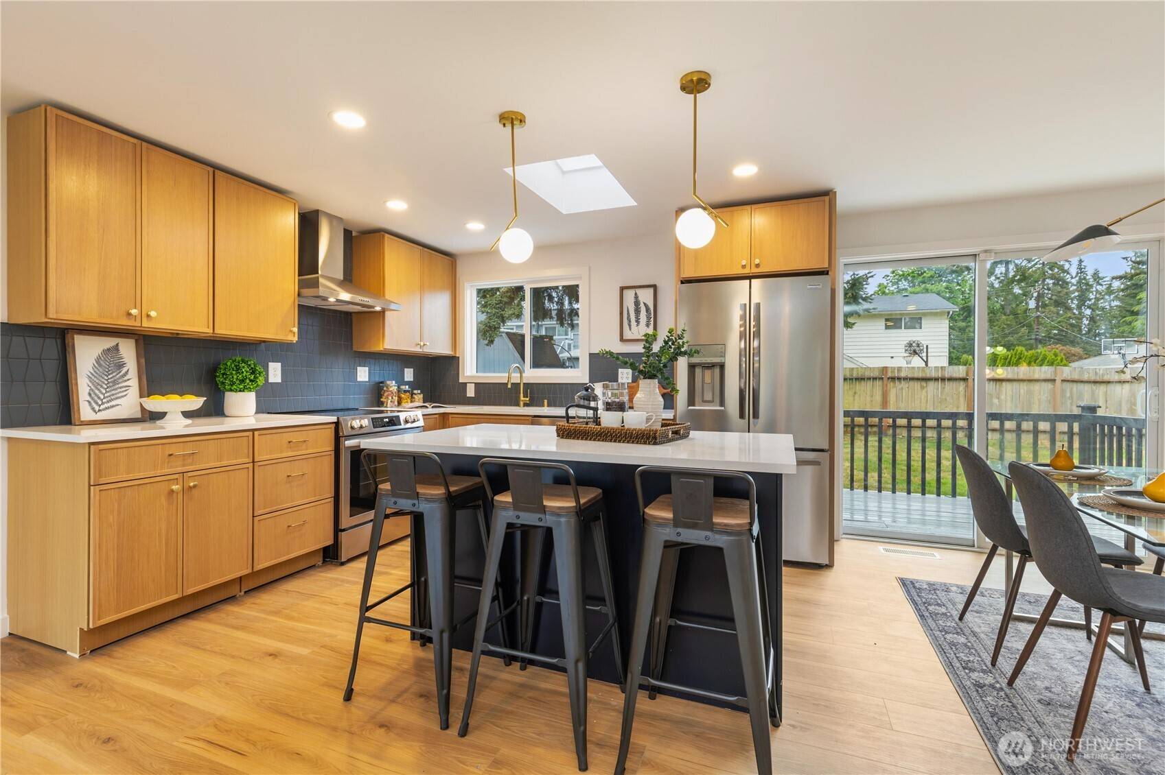 Lynnwood, WA 98036,1831 201st PL SW