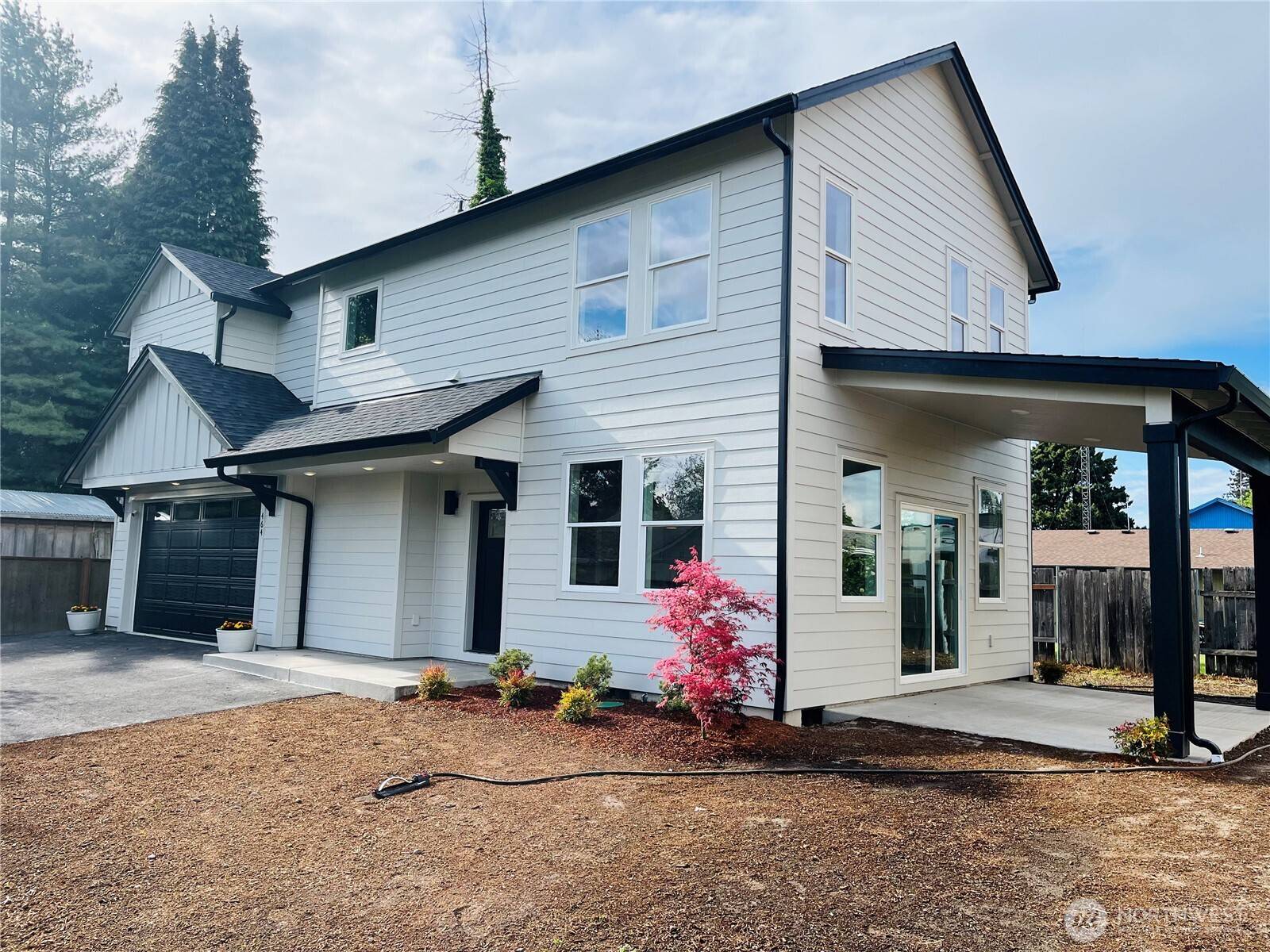Woodland, WA 98674,464 Washington ST