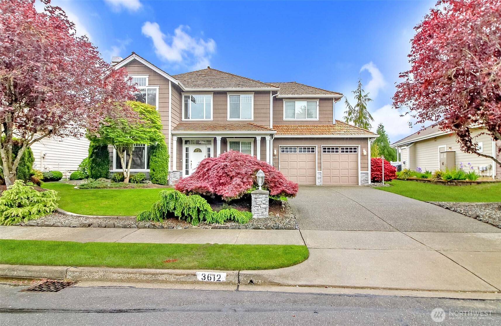 Tacoma, WA 98422,3612 Spyglass DR NE
