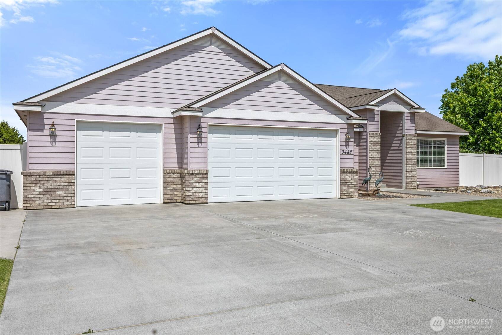 Moses Lake, WA 98837,9488 SE Benjamin WAY