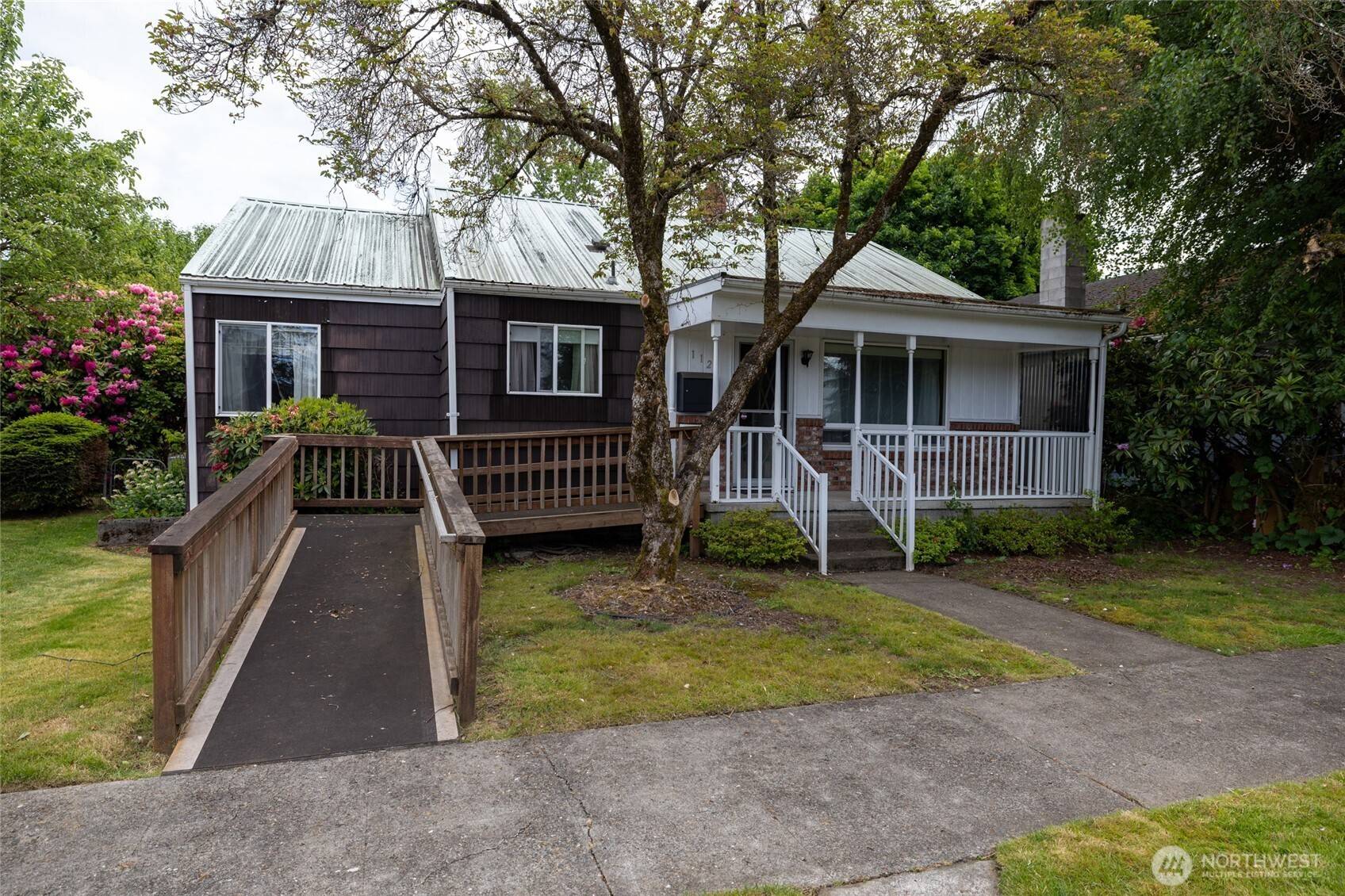 Centralia, WA 98531,1122 G ST