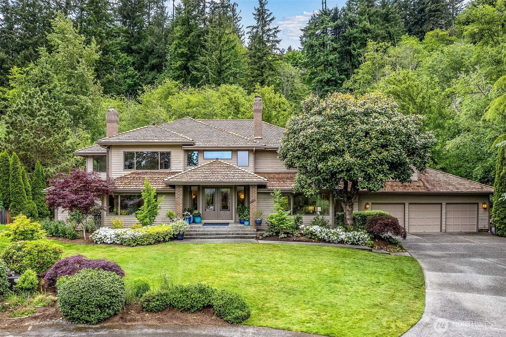 Sammamish, WA 98075,4102 205th AVE SE