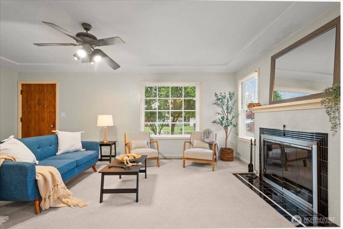 Portland, OR 97233,706 SE 135 AVE