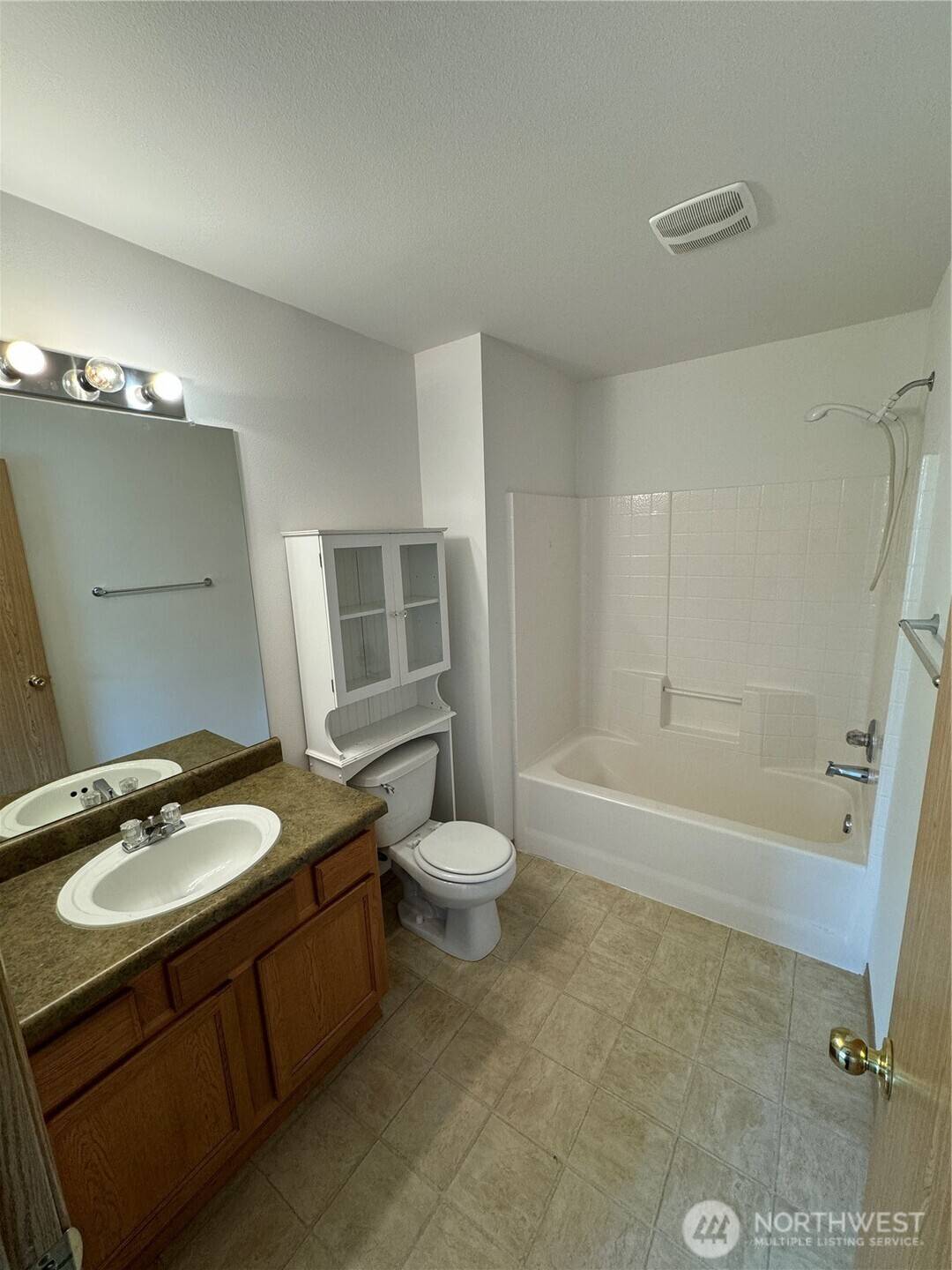 Dupont, WA 98327,3084 Sheaser Way