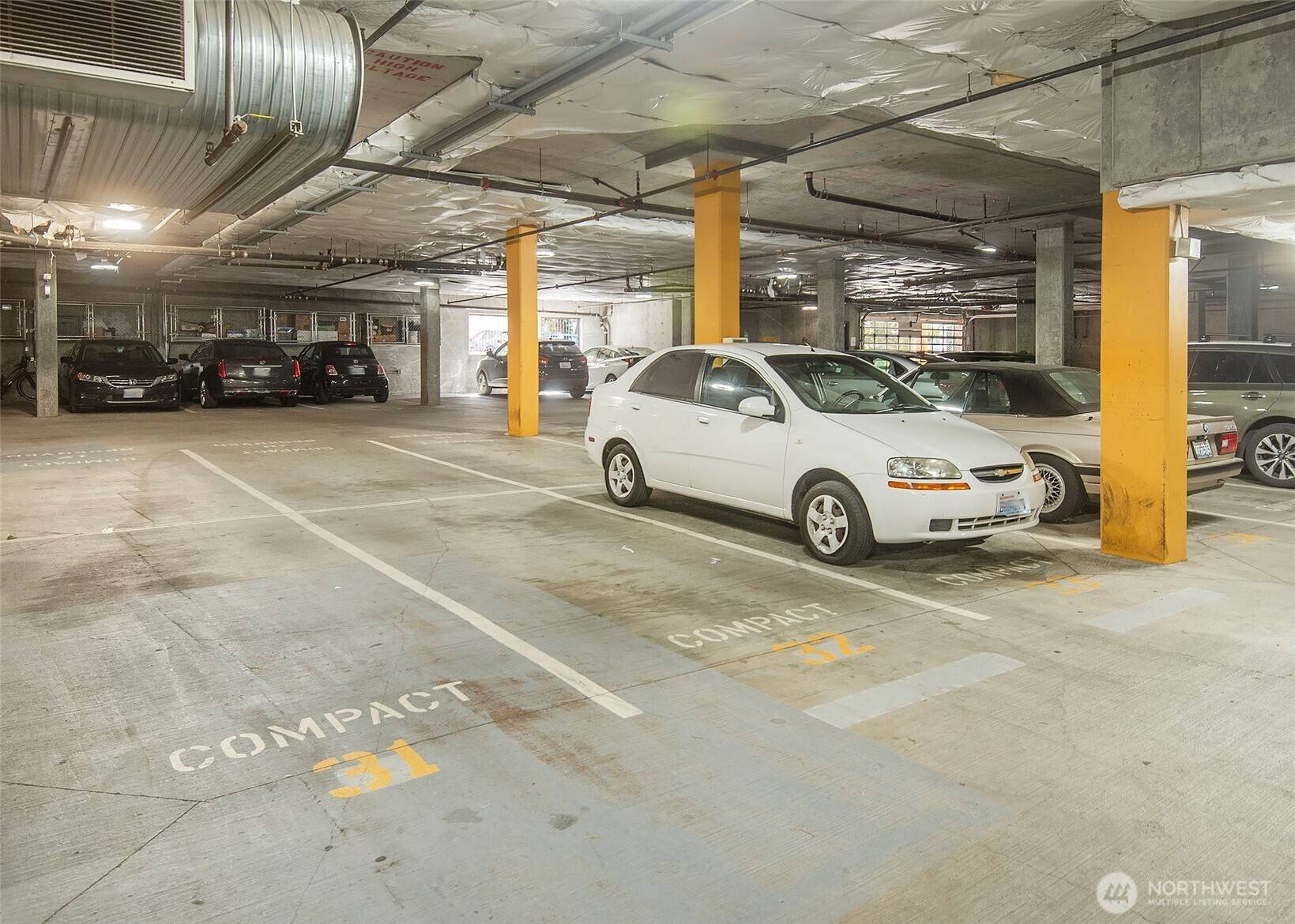 Seattle, WA 98103,4020 Aurora AVE N #405