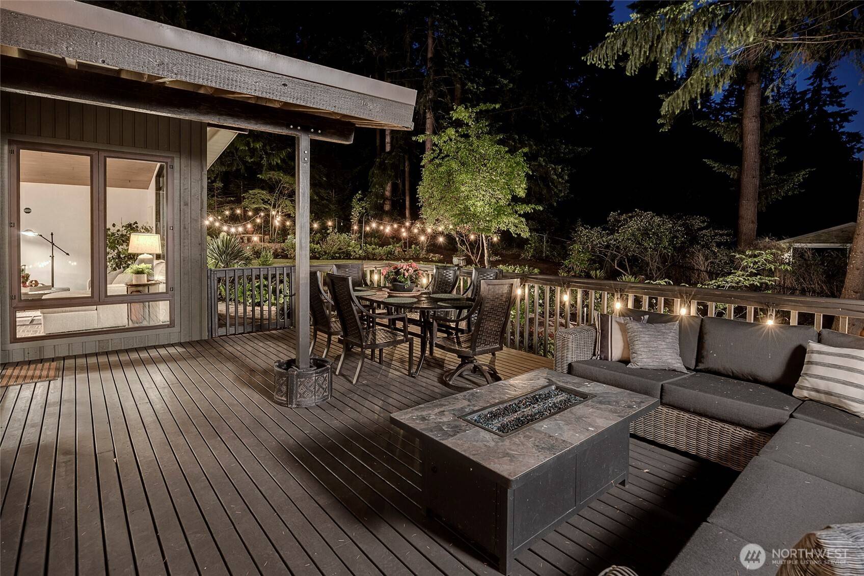 Mercer Island, WA 98040,7965 SE 67 ST