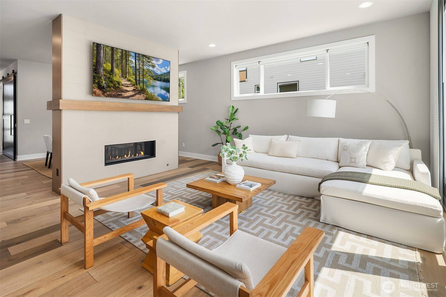 Sammamish, WA 98074,24345 NE 24th ST