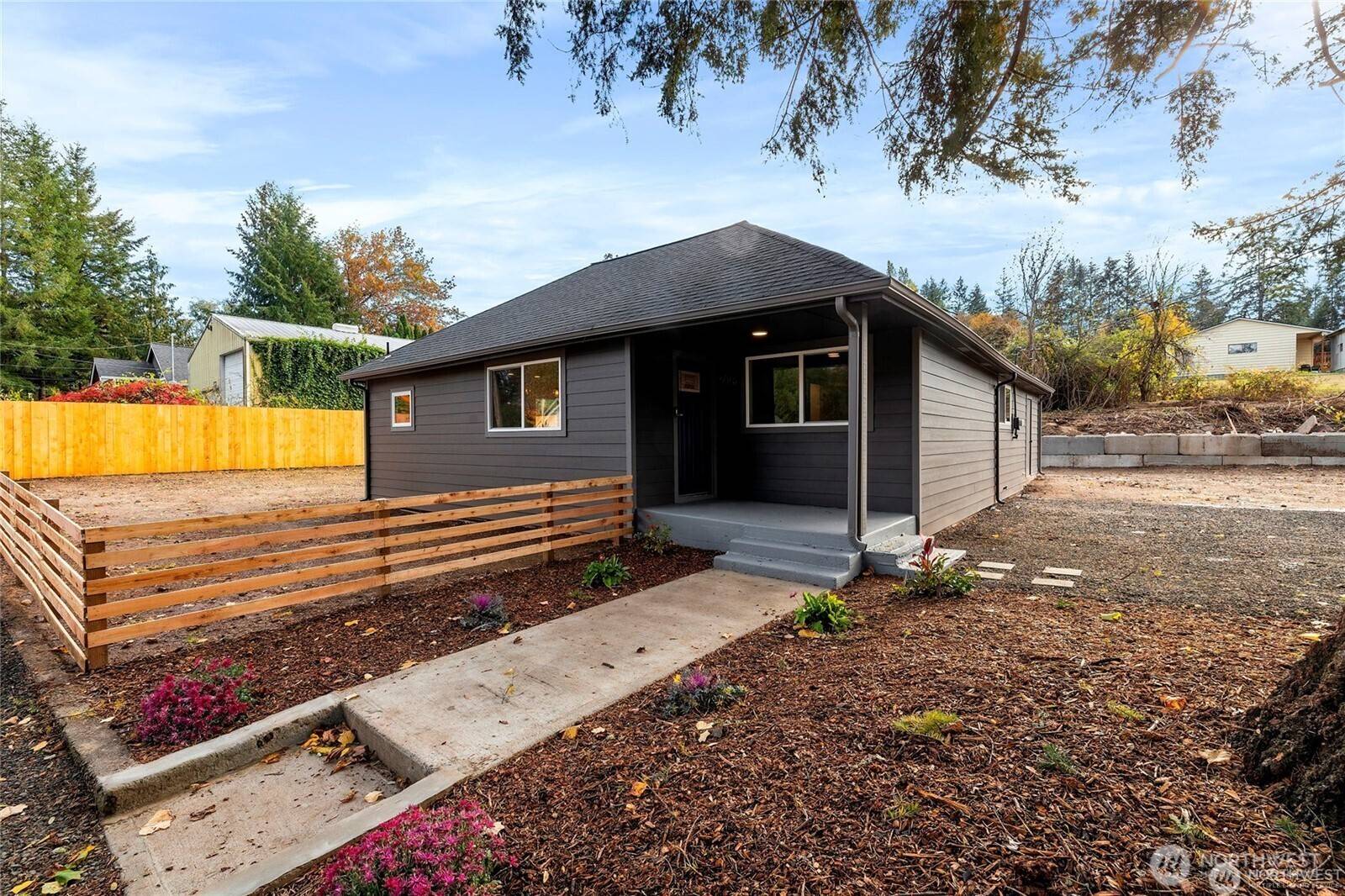 Bremerton, WA 98312,3785 Thorson RD W