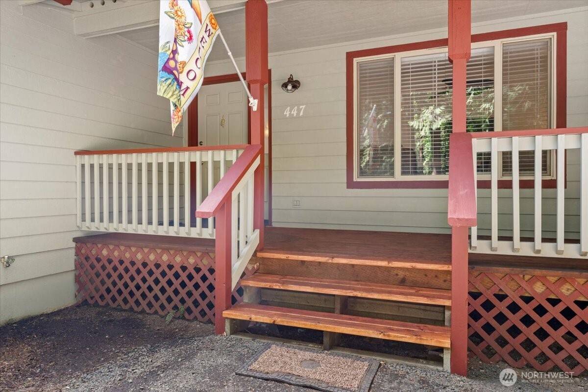 Shelton, WA 98584,447 E Pointes DR E