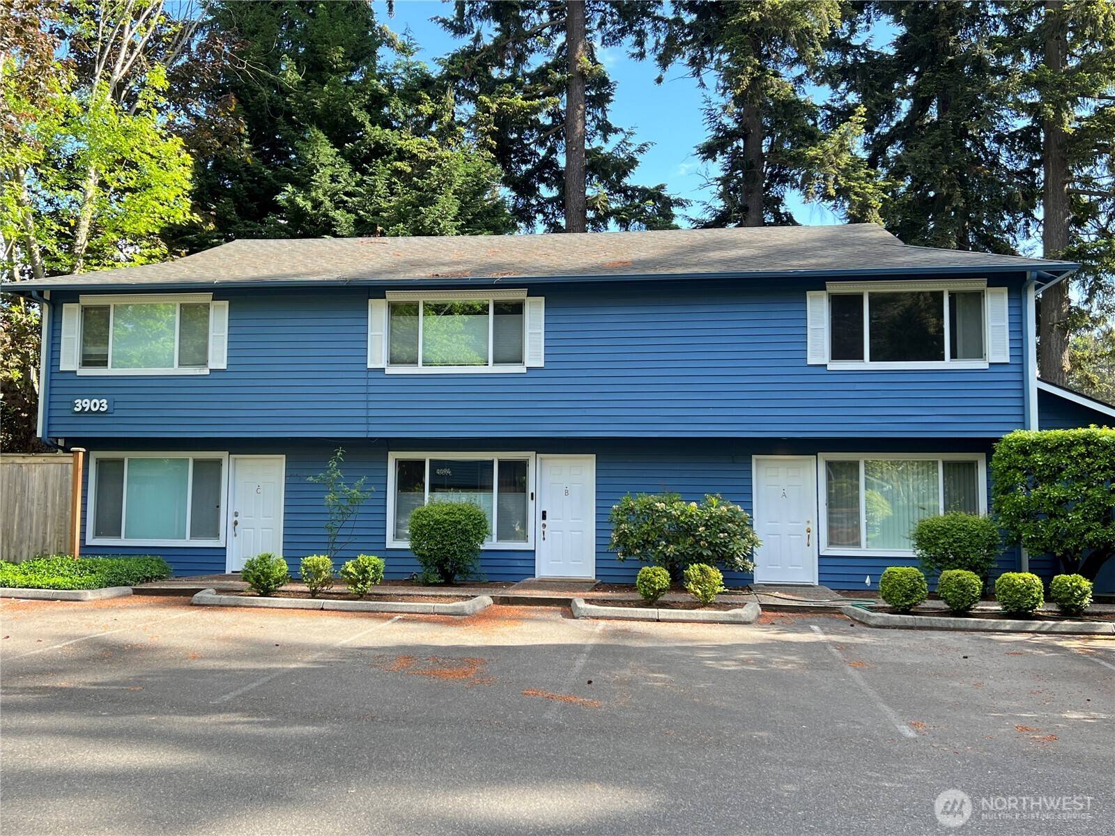 Bellevue, WA 98007,3903 148th AVE NE #A