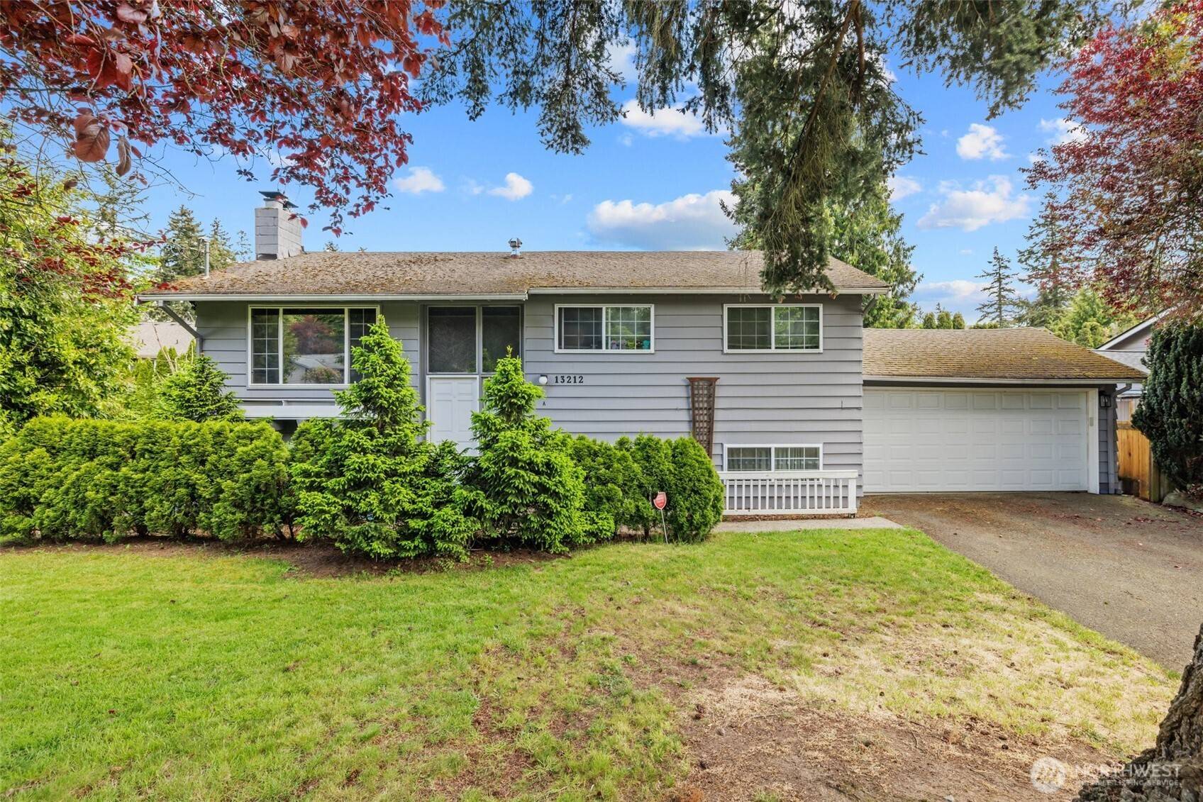 Kirkland, WA 98034,13212 100th PL NE