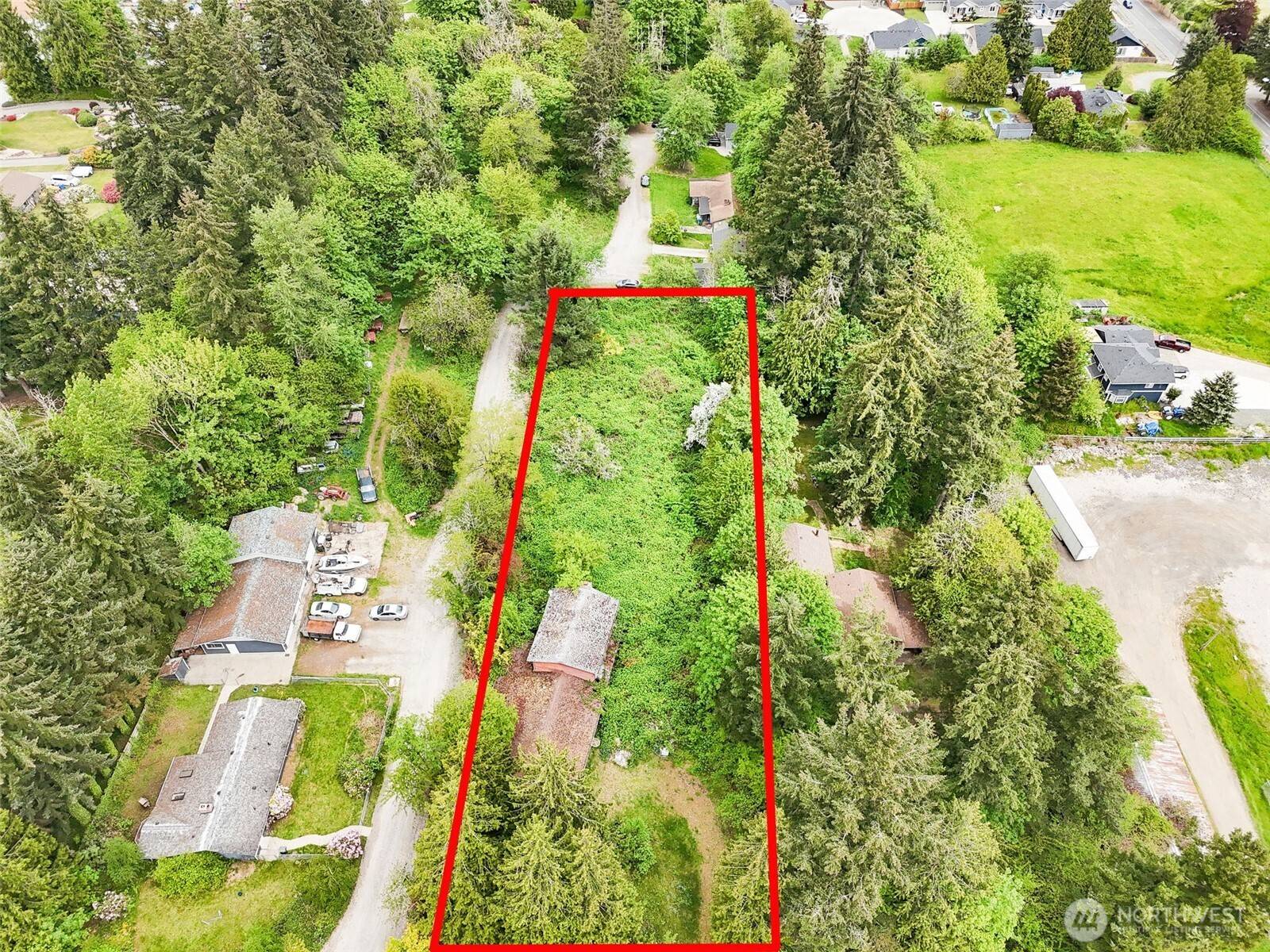 Puyallup, WA 98373,6811 128th ST E