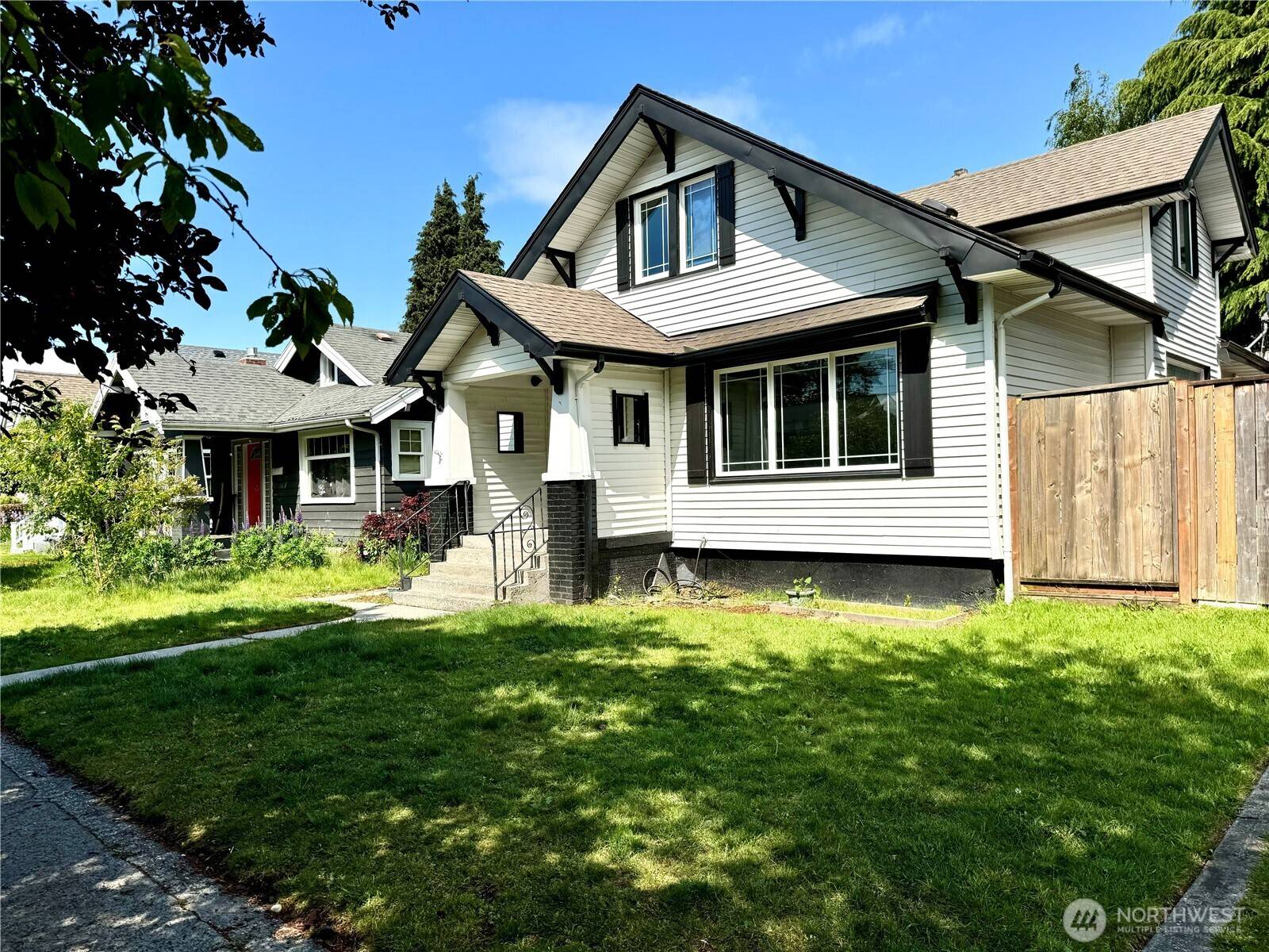 Tacoma, WA 98405,945 S Ridgewood AVE
