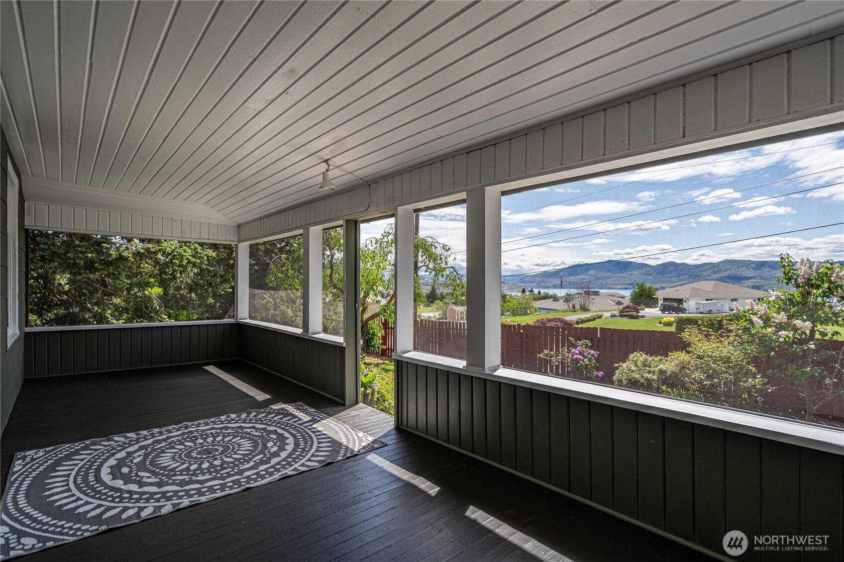 Manson, WA 98831,595 Division ST