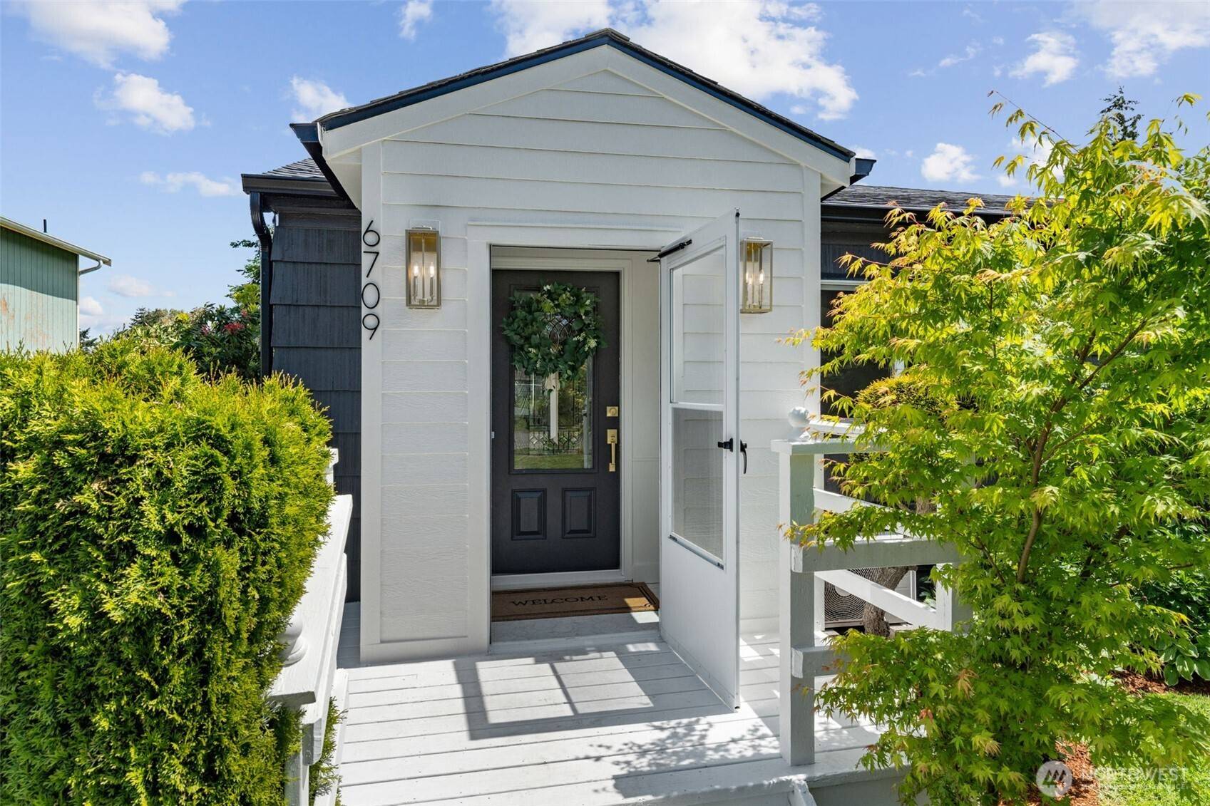 Tacoma, WA 98404,6709 E I ST