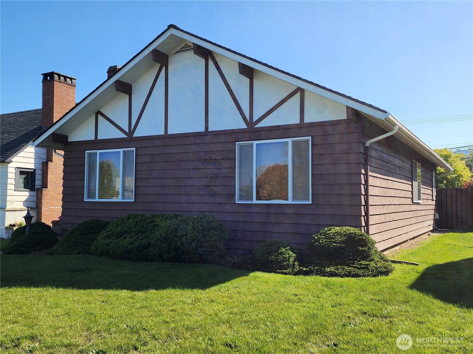 Port Angeles, WA 98362,116 W 4th