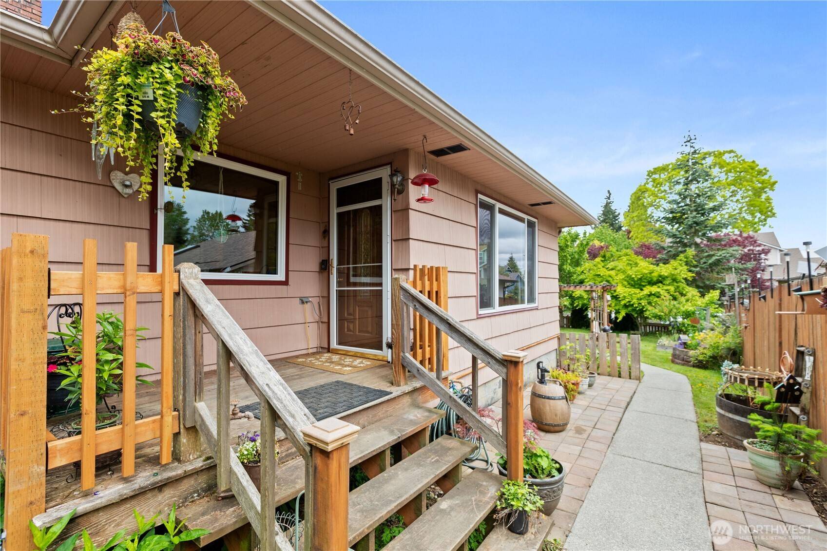 Everett, WA 98203,210 79th PL SW