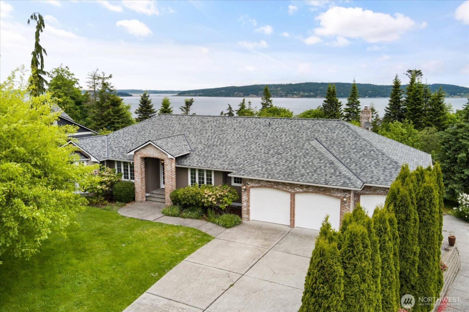 Camano Island, WA 98282,366 Samanthia LN