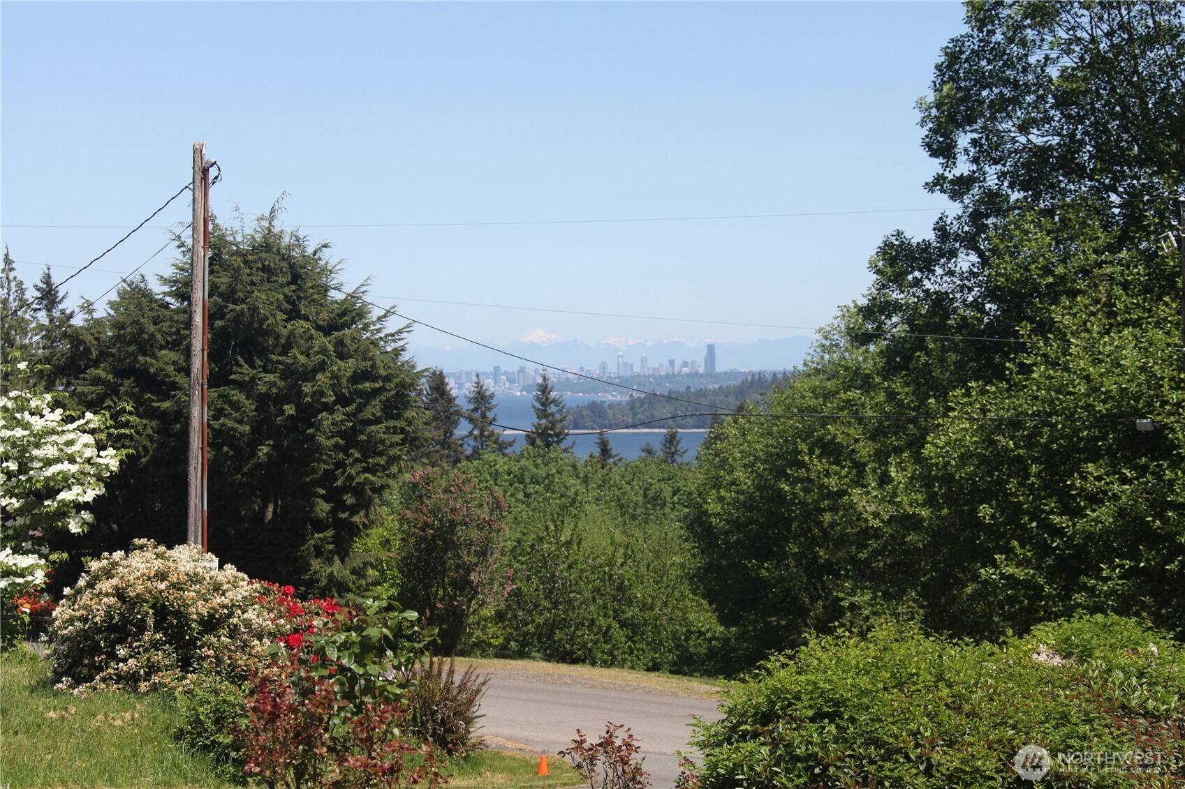 Port Orchard, WA 98366,3188 Hinkley RD SE
