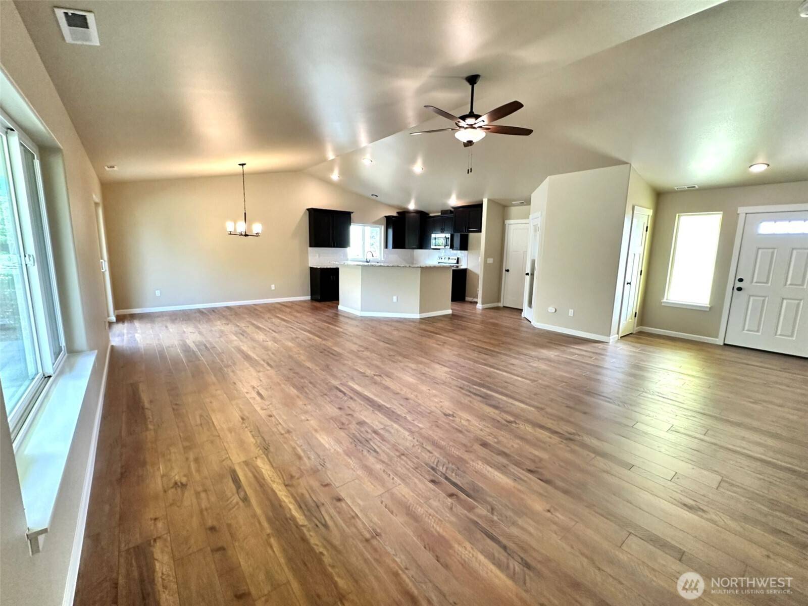 Ocean Shores, WA 98569,1376 Sand Pebble AVE SW