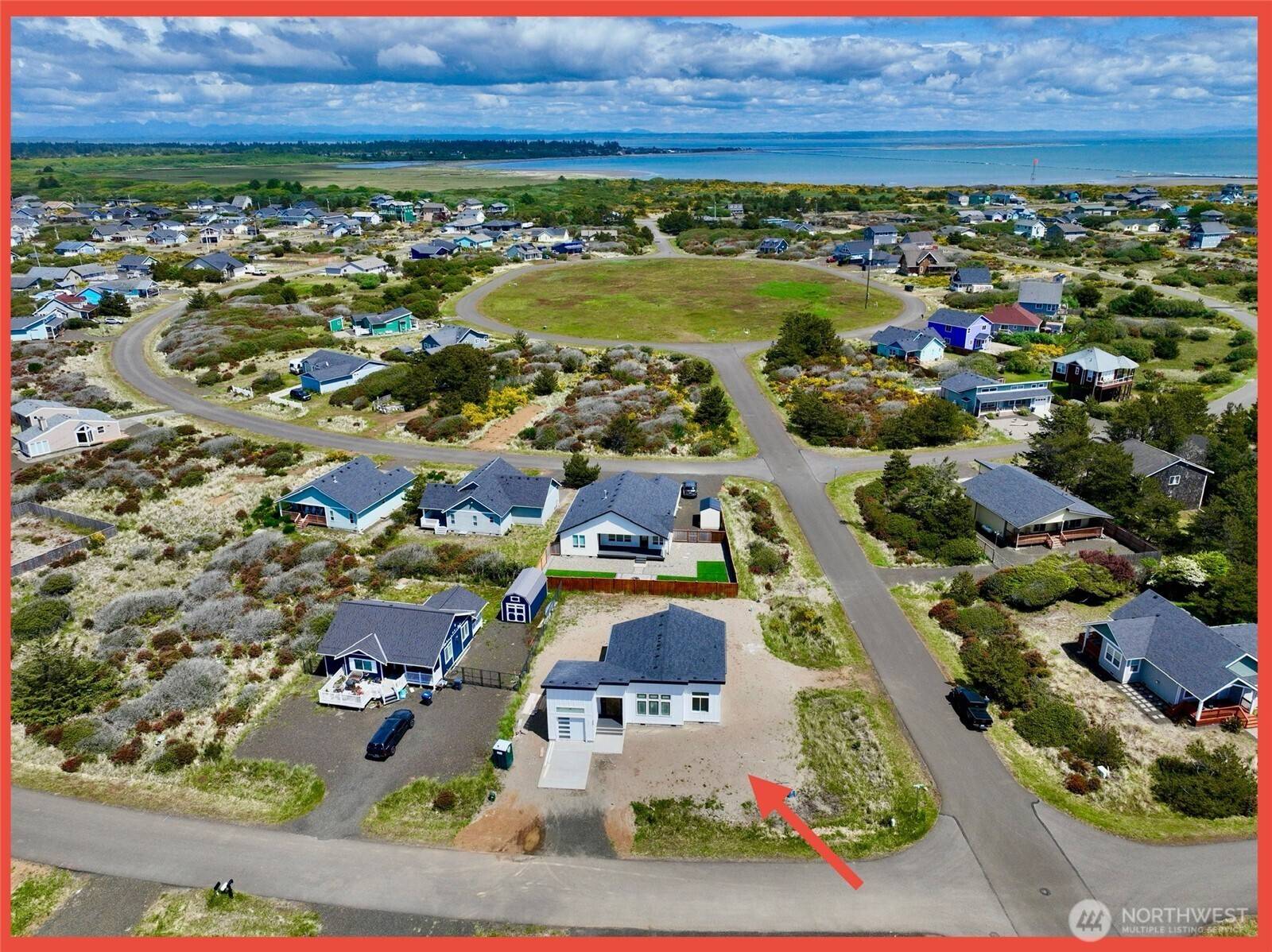 Ocean Shores, WA 98569,455 N Portal LOOP SW