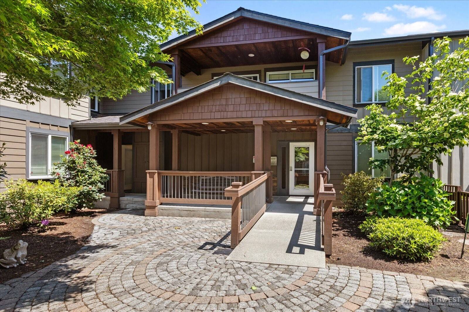 Mountlake Terrace, WA 98043,21307 48th AVE W #C206