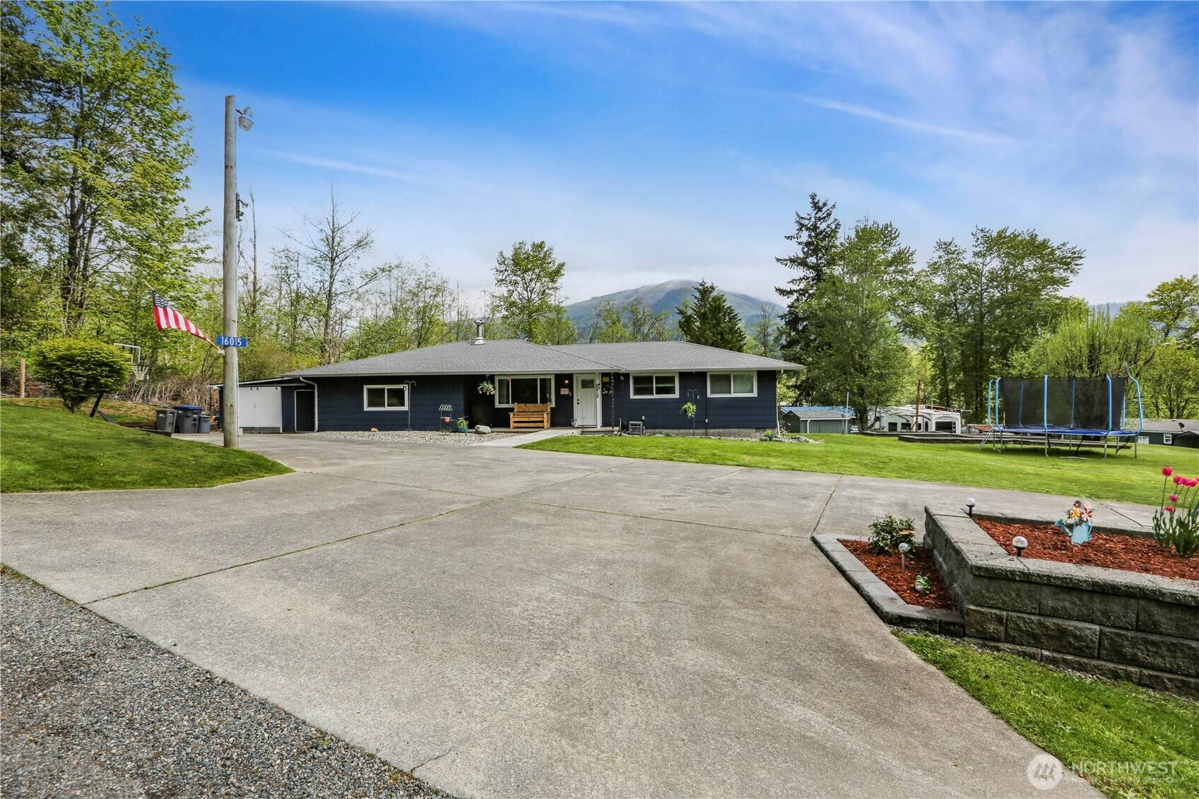 Mount Vernon, WA 98273,16015 Lange Road