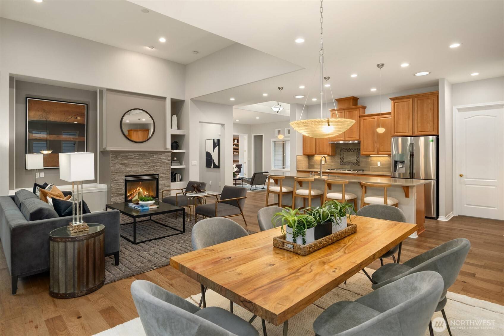 Redmond, WA 98053,13930 Morgan DR NE