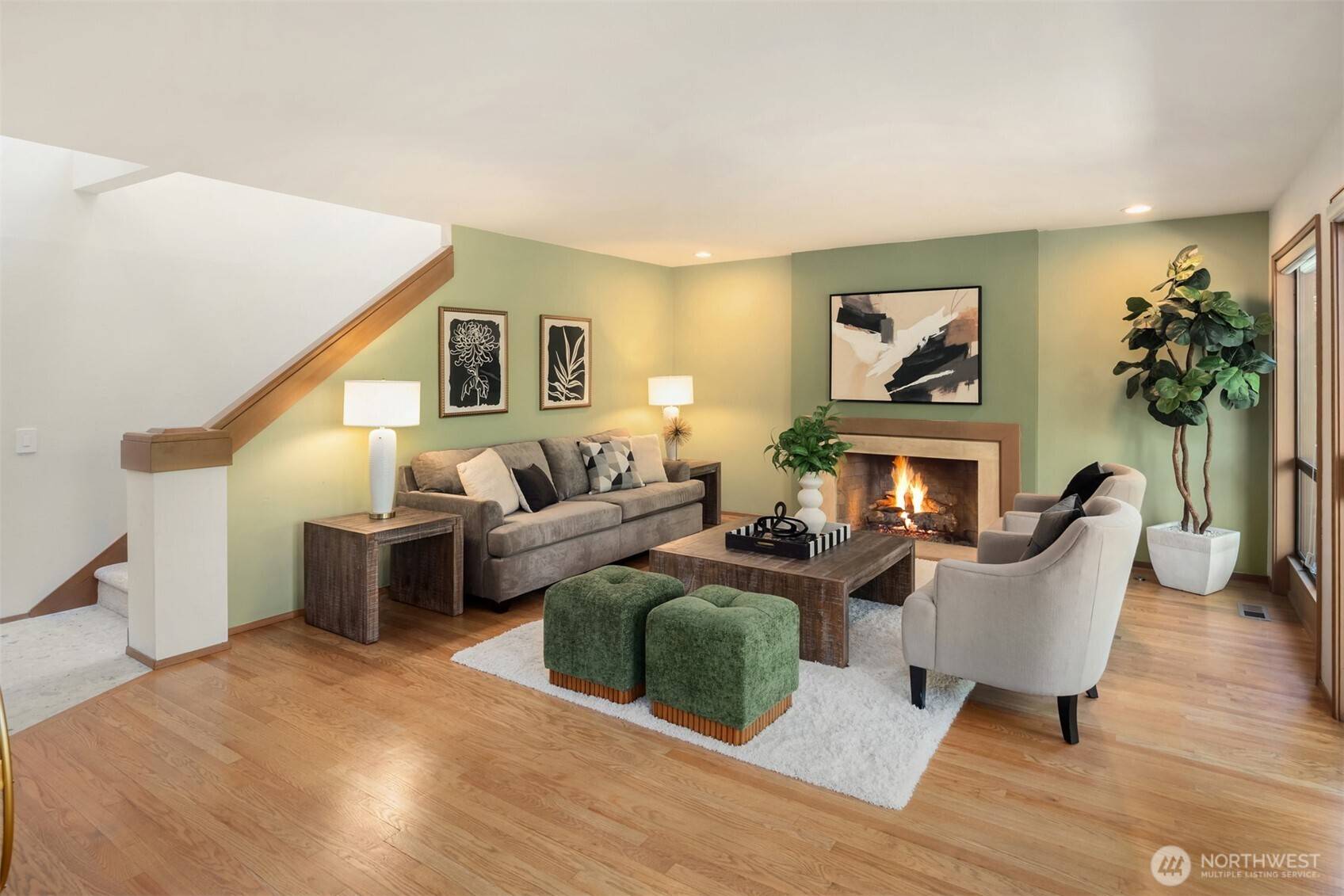 Mercer Island, WA 98040,6160 W Mercer WAY