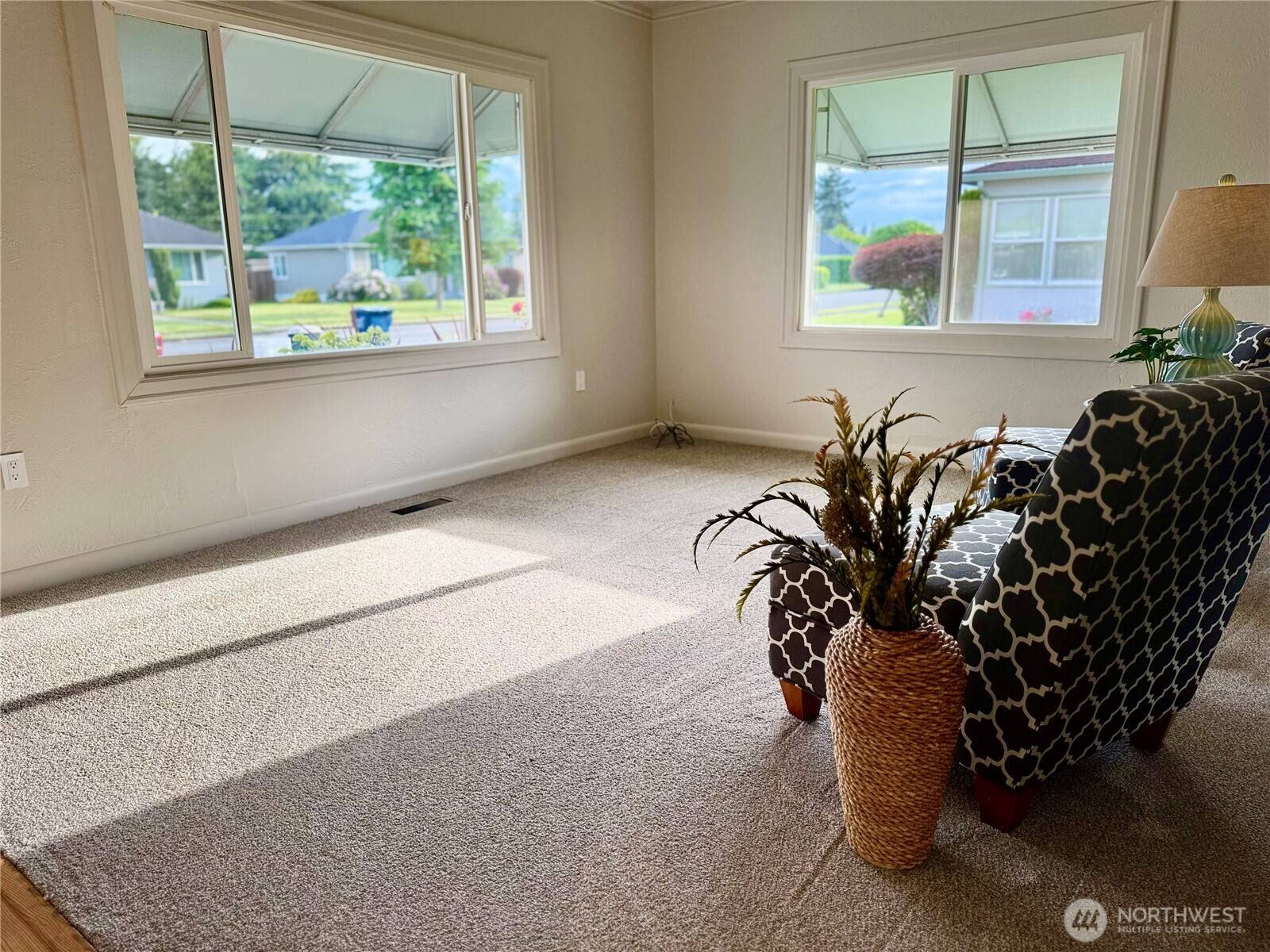 Lynden, WA 98264,1710 D St
