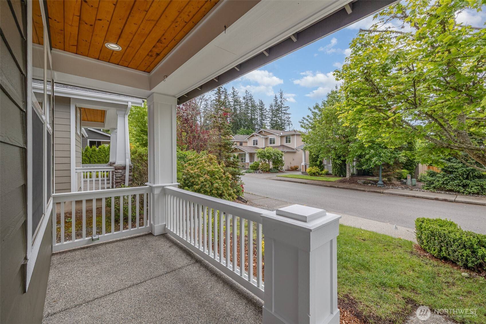 Sammamish, WA 98075,24128 SE 21ST ST