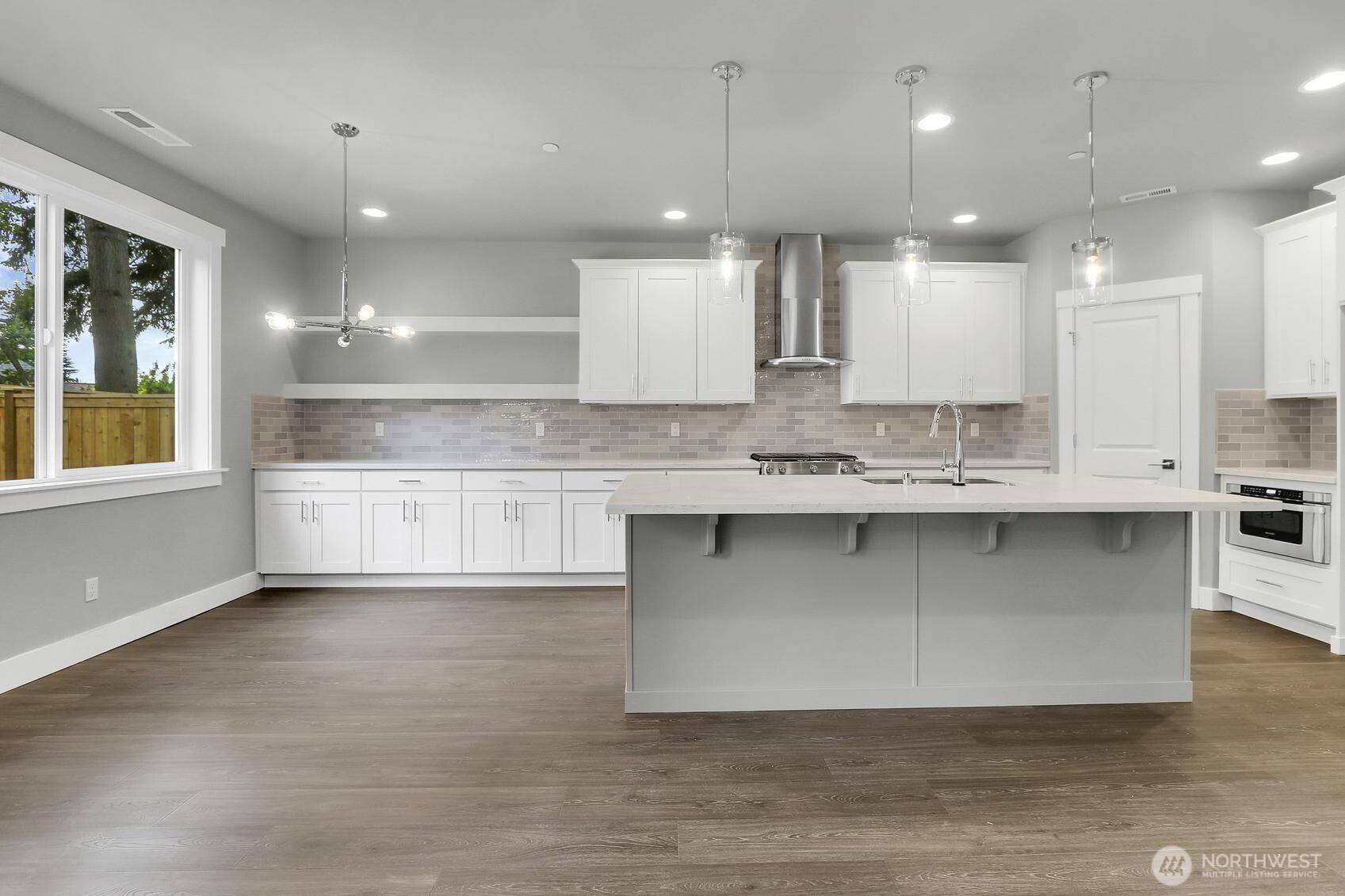 Lynnwood, WA 98087,14127 15th AVE W