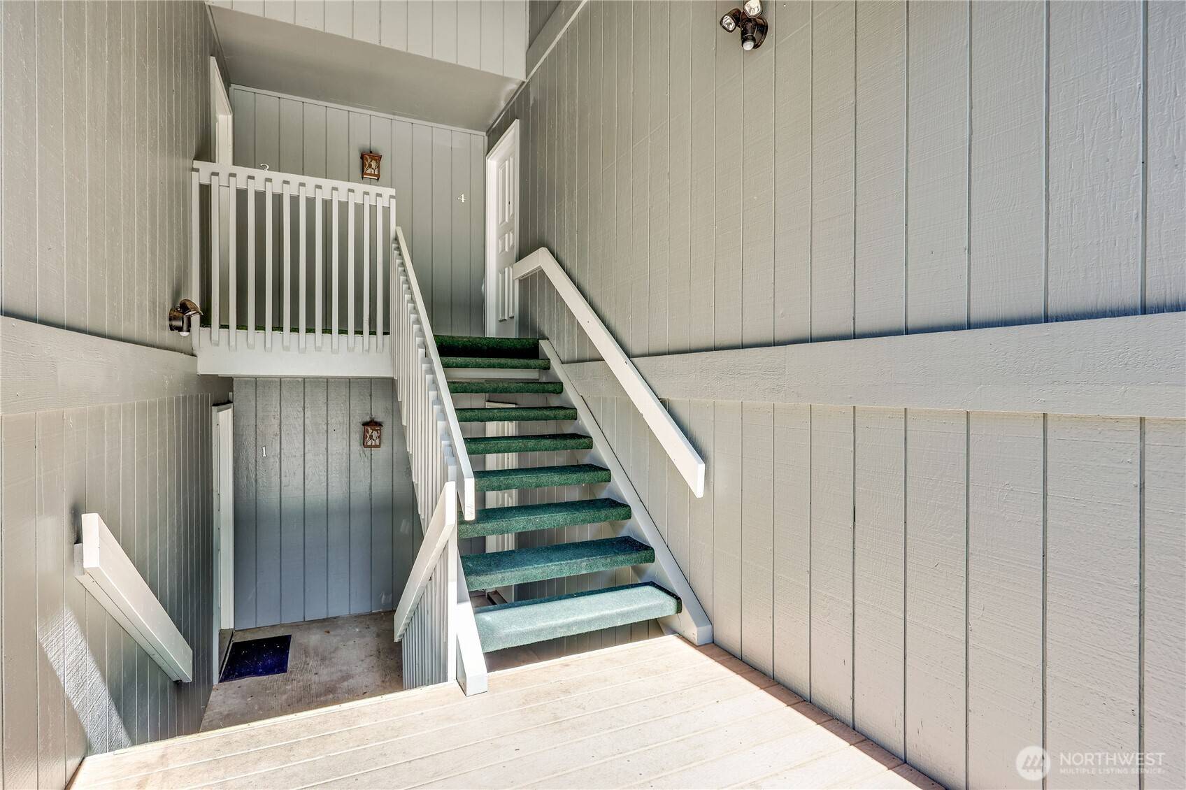 Port Orchard, WA 98366,2979 SE Mile Hill DR #F-4