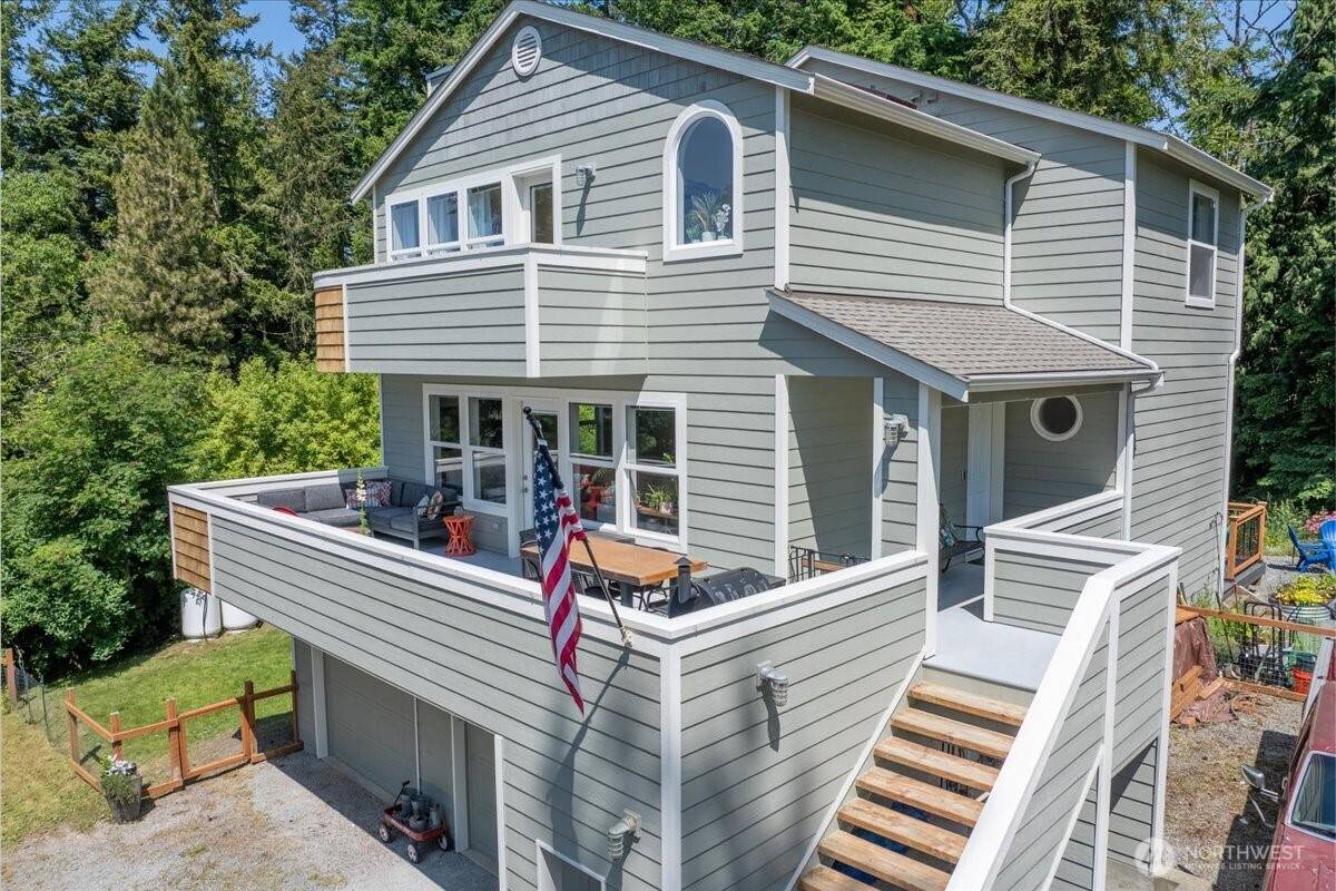 Camano Island, WA 98282,945 Rowe RD