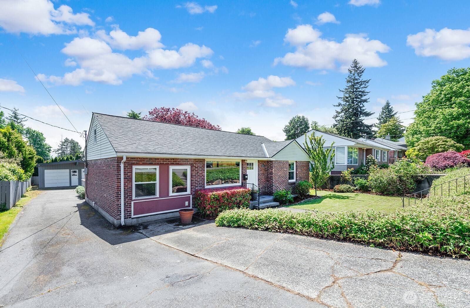 Seattle, WA 98146,3719 SW 106th ST
